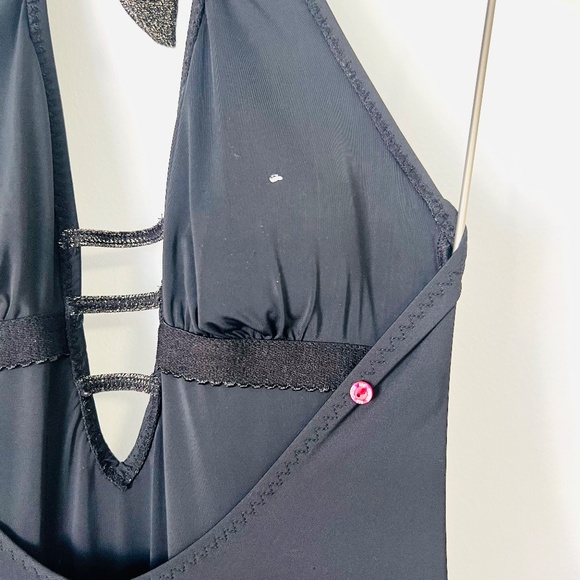 Red Carter Black strappy one piece - Picture 8 of 8